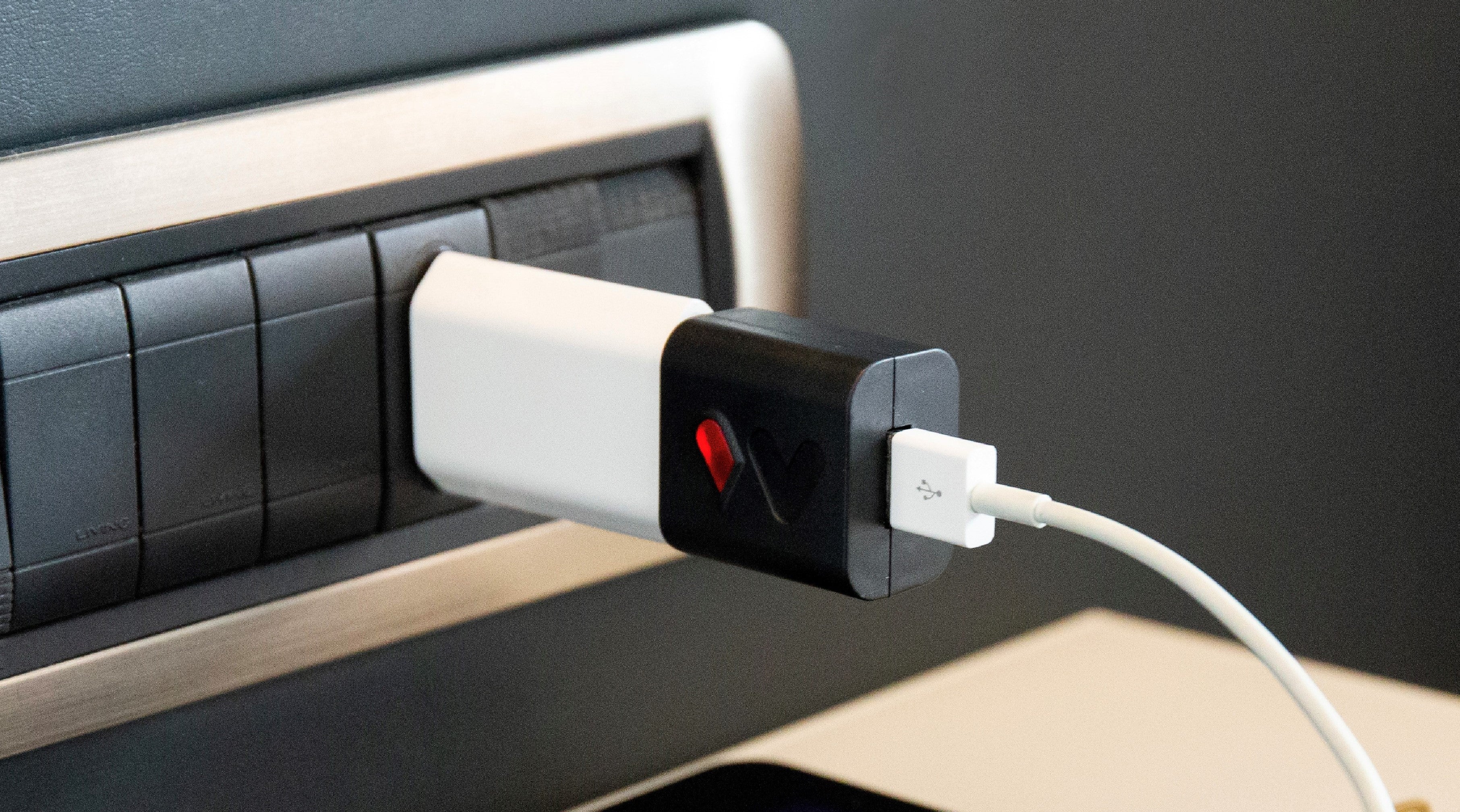 Cosa NON fare per caricare correttamente il tuo smartphone